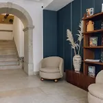 Ando Living - Corpo Santo House 아파트호텔 리스본