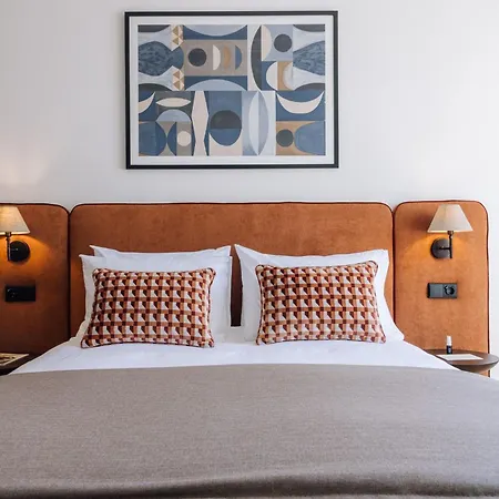Ando Living - Corpo Santo House Lisbon
