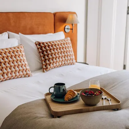 Ando Living - Corpo Santo House Lisbon