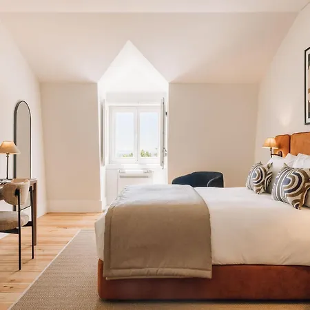 Ando Living - Corpo Santo House Lisbon