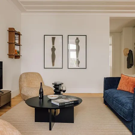 Ando Living - Corpo Santo House