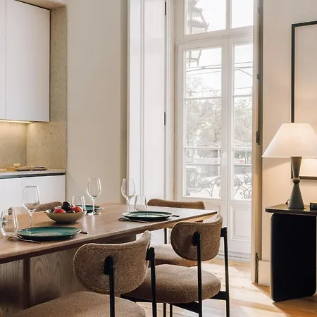 Aparthotel Ando Living - Corpo Santo House 4*