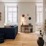 Ando Living - Corpo Santo House