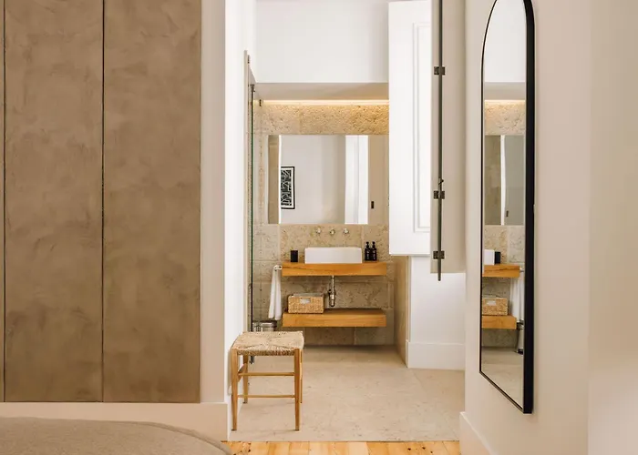Ando Living - Corpo Santo House Lisboa