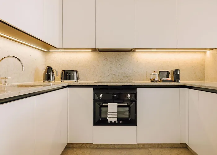 Ando Living - Corpo Santo House 4*